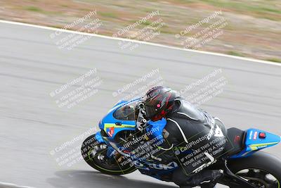 media/Mar-05-2023-TrackXperience (Sun) [[a95d40e56a]]/Group 3/session 2 turn 4/